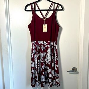 NWT Moyabo V Neck Sleeveless Floral Double Spaghetti Strap Dress w/ Pockets (L)